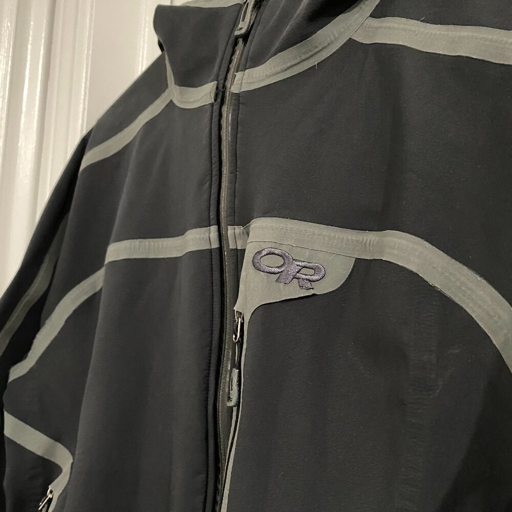 Men's Outdoor Research Mithril Size M Softshell Jacket with Hood